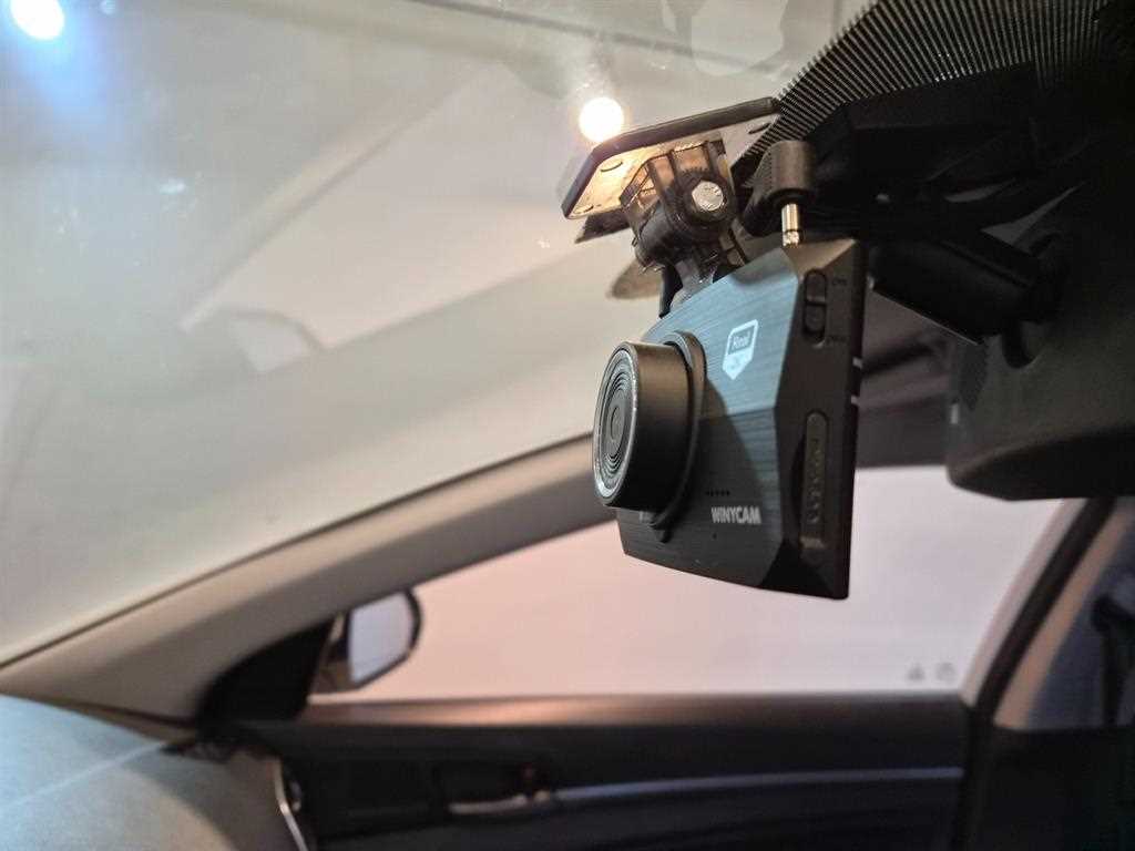 HYUNDAI Avante 2017 Blanco - Importación desde Corea - HF Imports Iquique - Foto 18