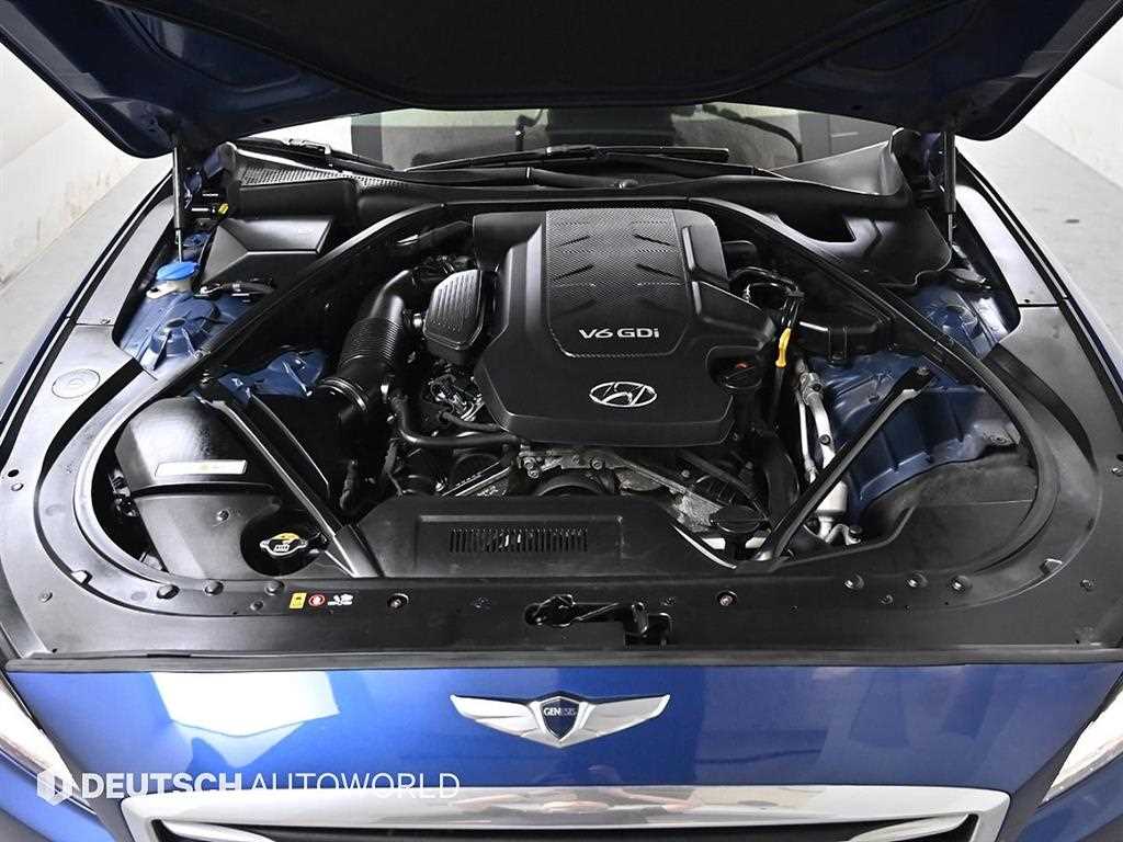 HYUNDAI Genesis - Vista 5