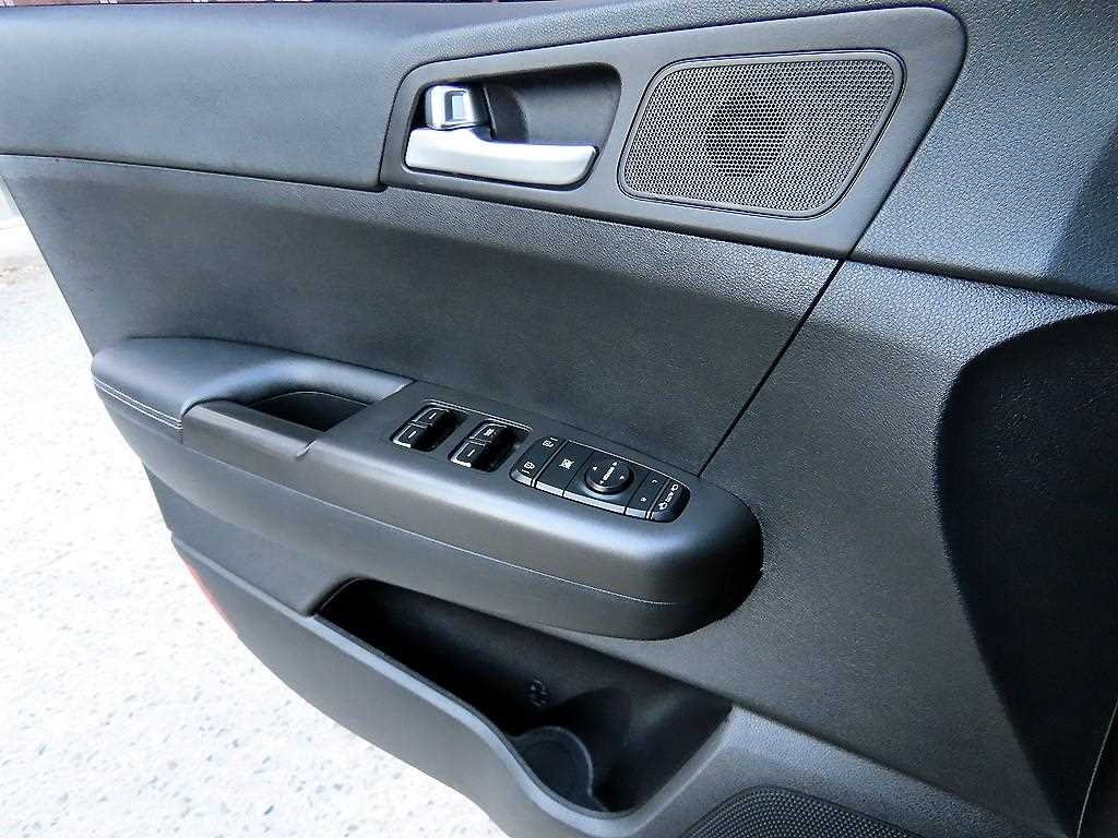 KIA Sportage - Vista 11