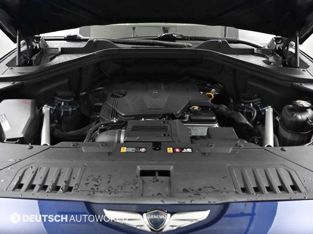 Genesis GV80 - Vista 7