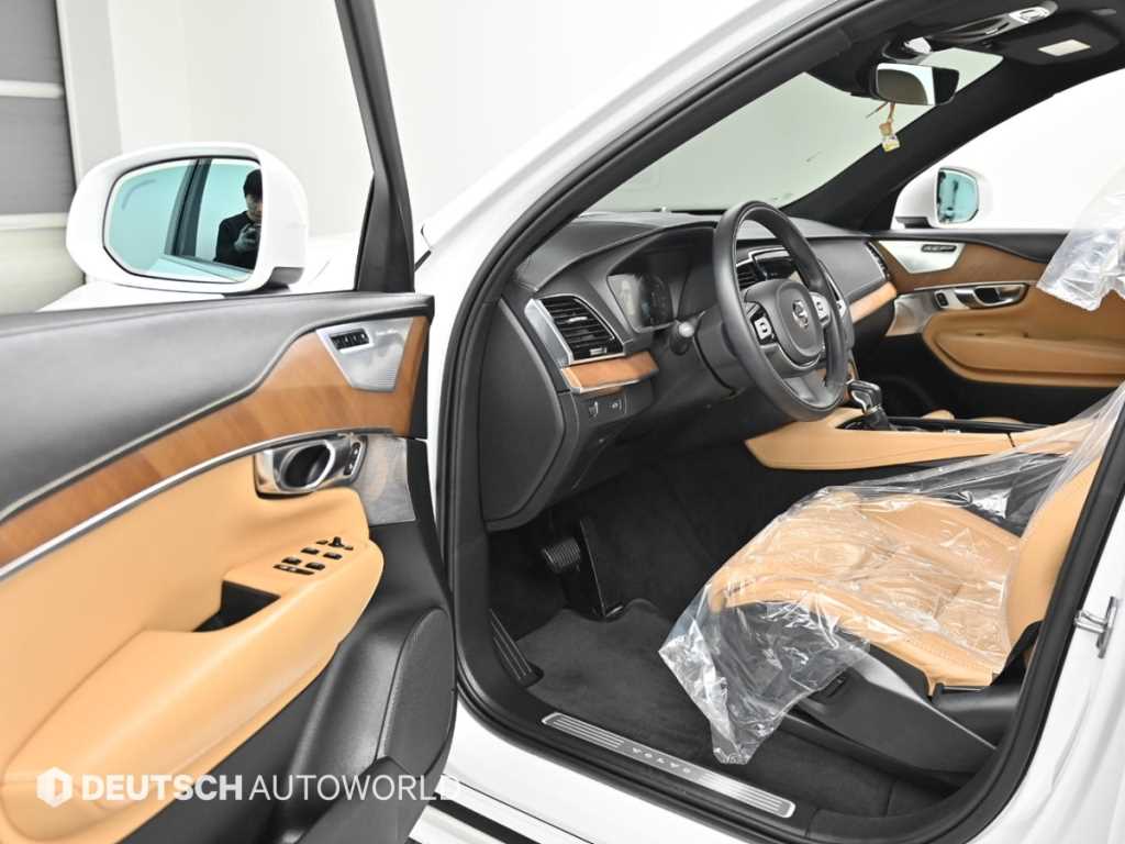 Volvo XC90 - Vista 11