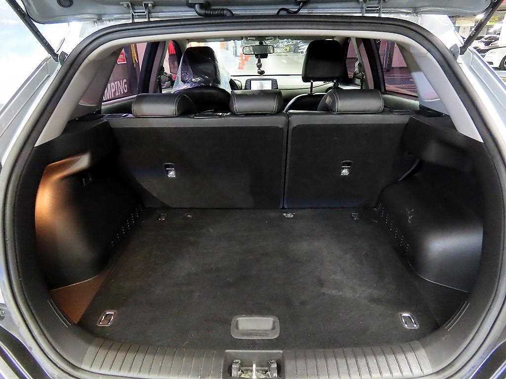 HYUNDAI Kona 2018 Gris - Importación desde Corea - HF Imports Iquique - Foto 18