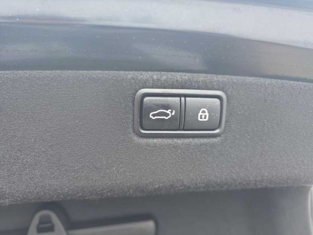 Genesis G80 - Vista 5