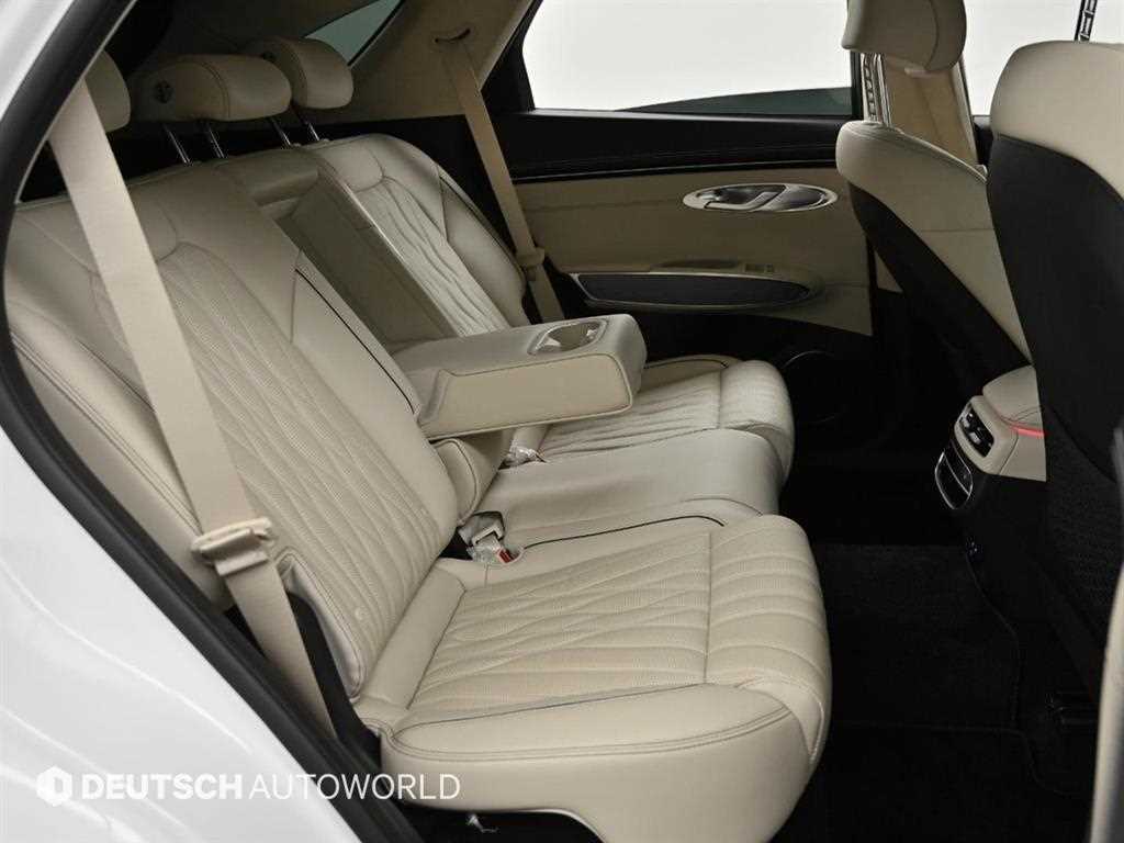 Genesis GV70 - Vista 12