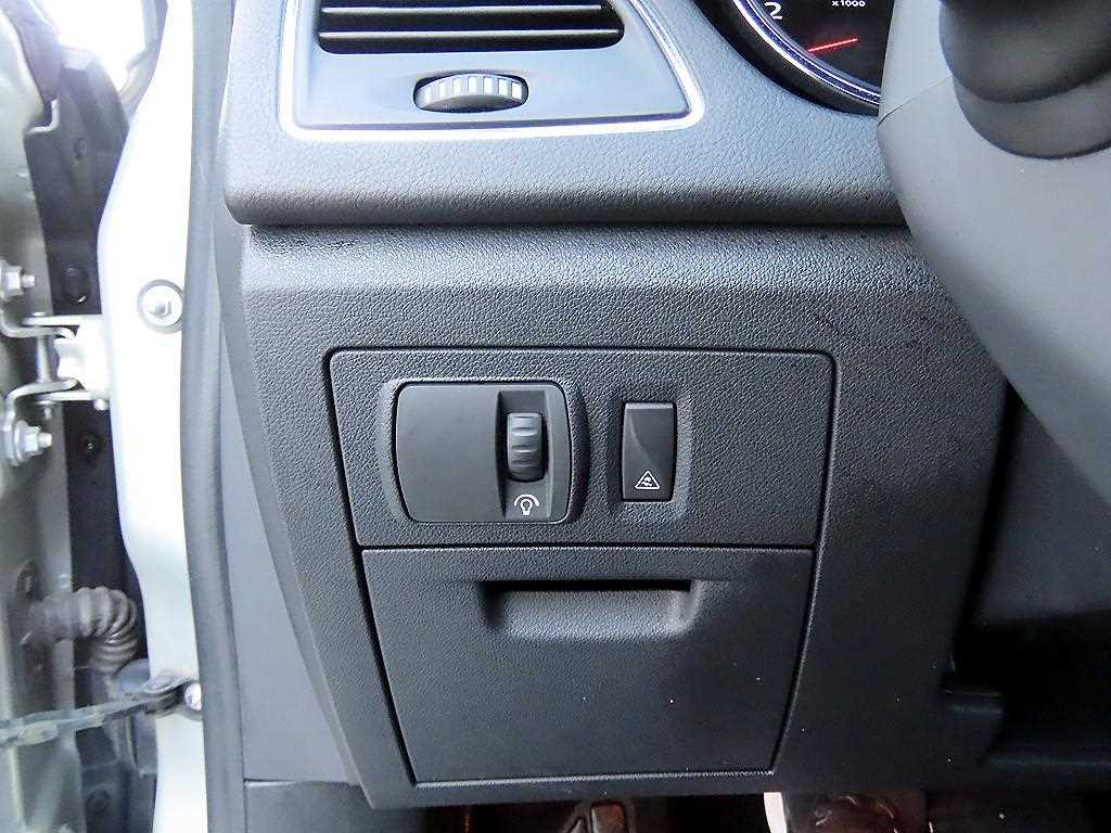 SAMSUNG SM7 - Vista 12