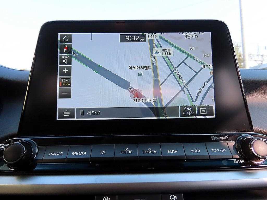 KIA K3 2019 Negro - Importación desde Corea - HF Imports Iquique - Foto 14