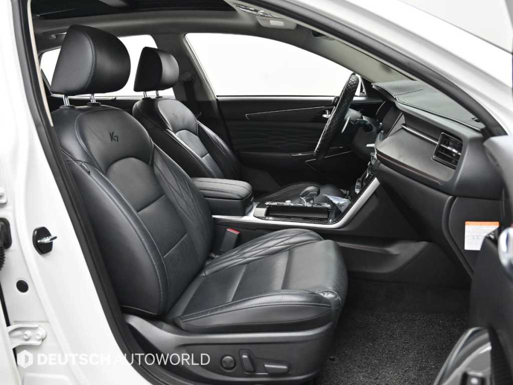 KIA K7 - Vista 10