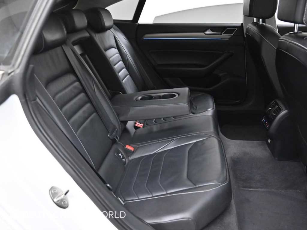 Volkswagen Arteon - Vista 12