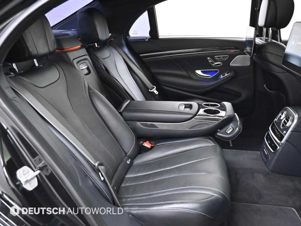 Mercedes Benz S Class - Vista 12