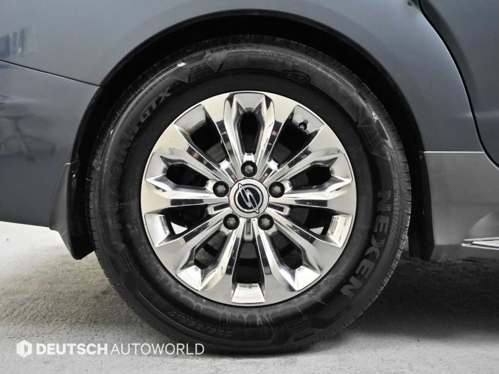 Ssangyong Korando - Vista 5