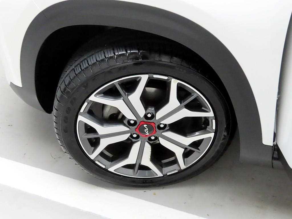 KIA Seltos 2022 Blanco - Importación desde Corea - HF Imports Iquique - Foto 19