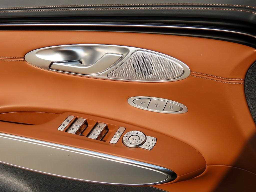 Genesis GV70 - Vista 11