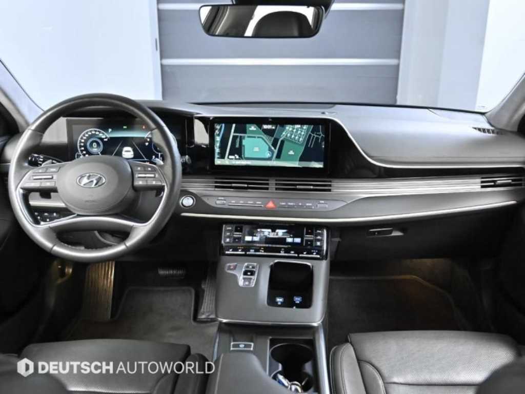 HYUNDAI Grandeur - Vista 7