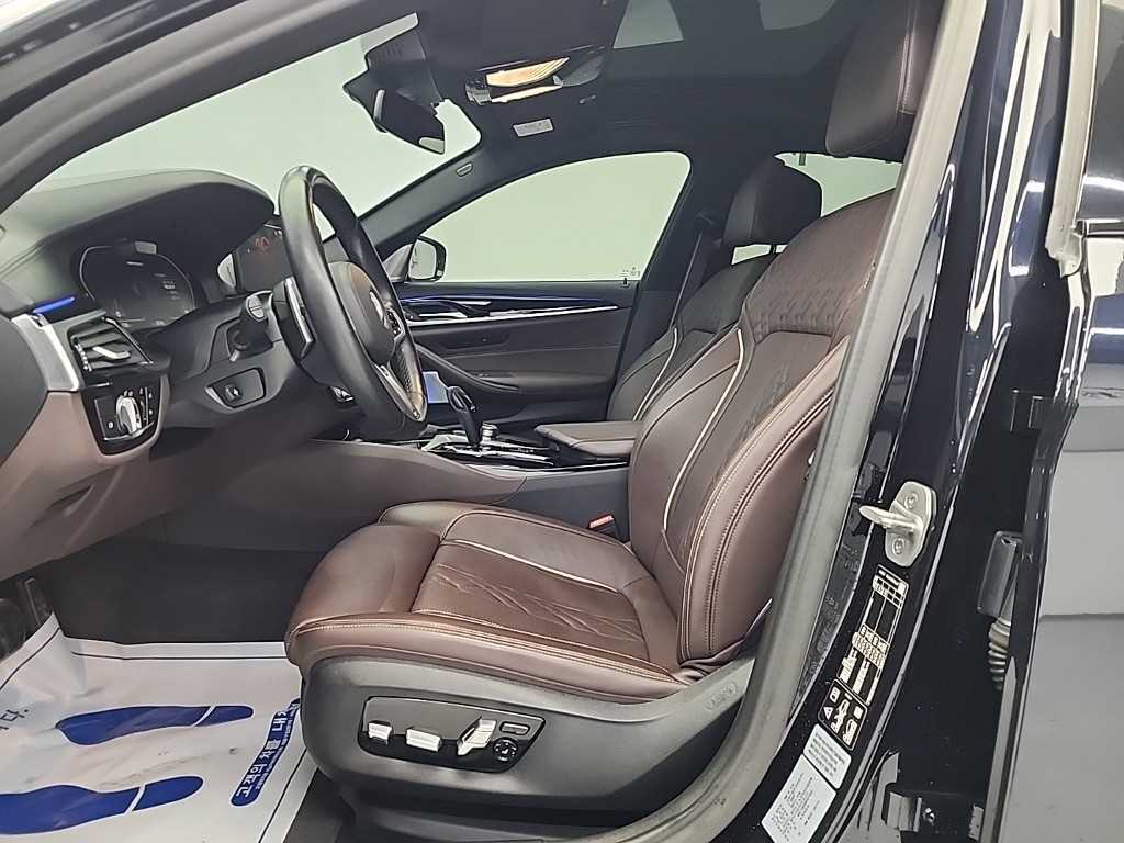 BMW 5 Series - Vista 11