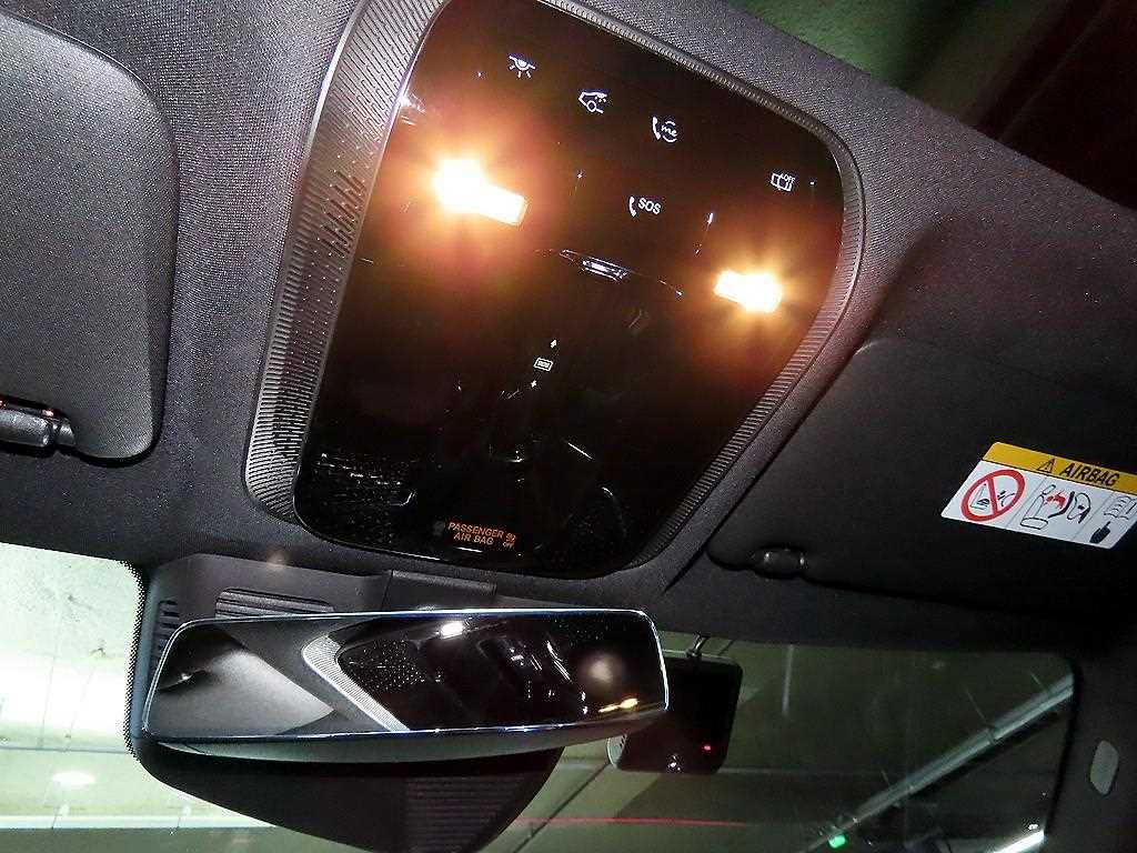 Mercedes Benz C Class 2023 Negro - Importación desde Corea - HF Imports Iquique - Foto 17