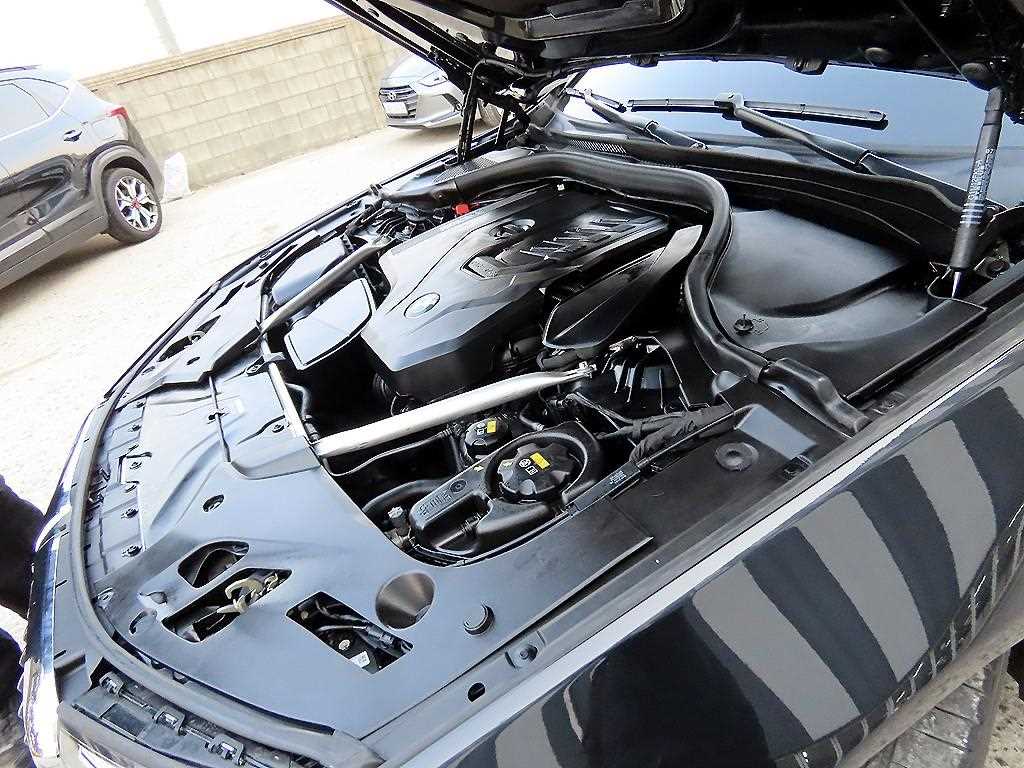 BMW 5 Series 2023 Negro - Importación desde Corea - HF Imports Iquique - Foto 19