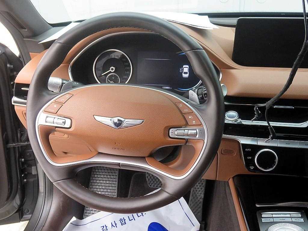 Genesis G80 - Vista 7