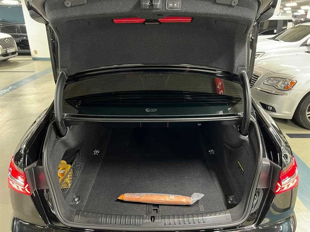 Audi A6 2023 Negro - Importación desde Corea - HF Imports Iquique - Foto 17