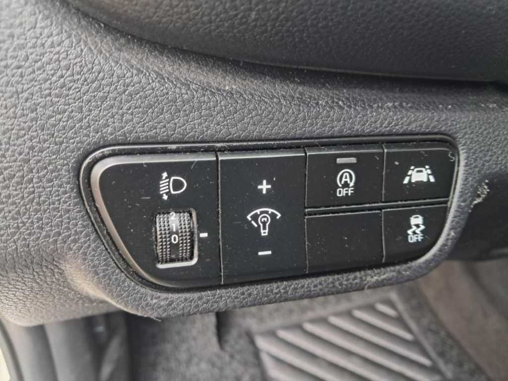 KIA Seltos - Vista 9