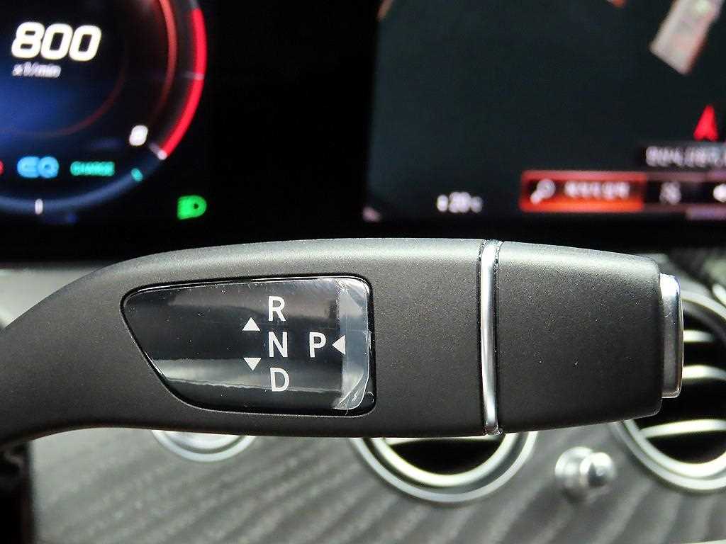 Mercedes Benz E class - Vista 10