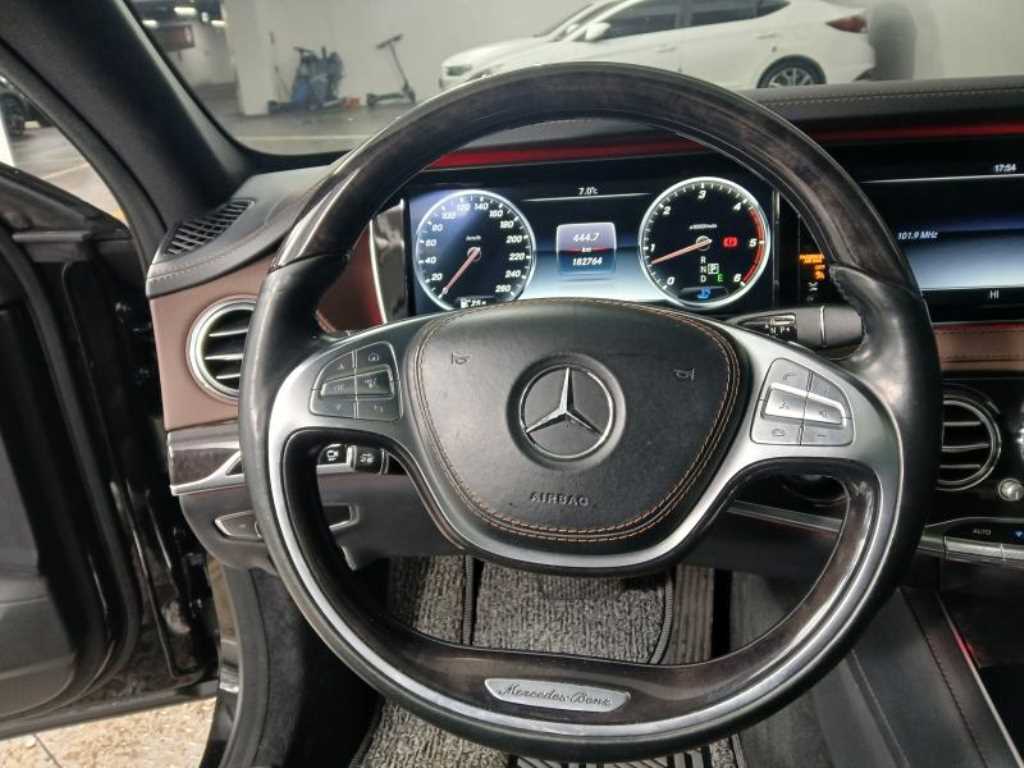 Mercedes Benz S Class - Vista 8