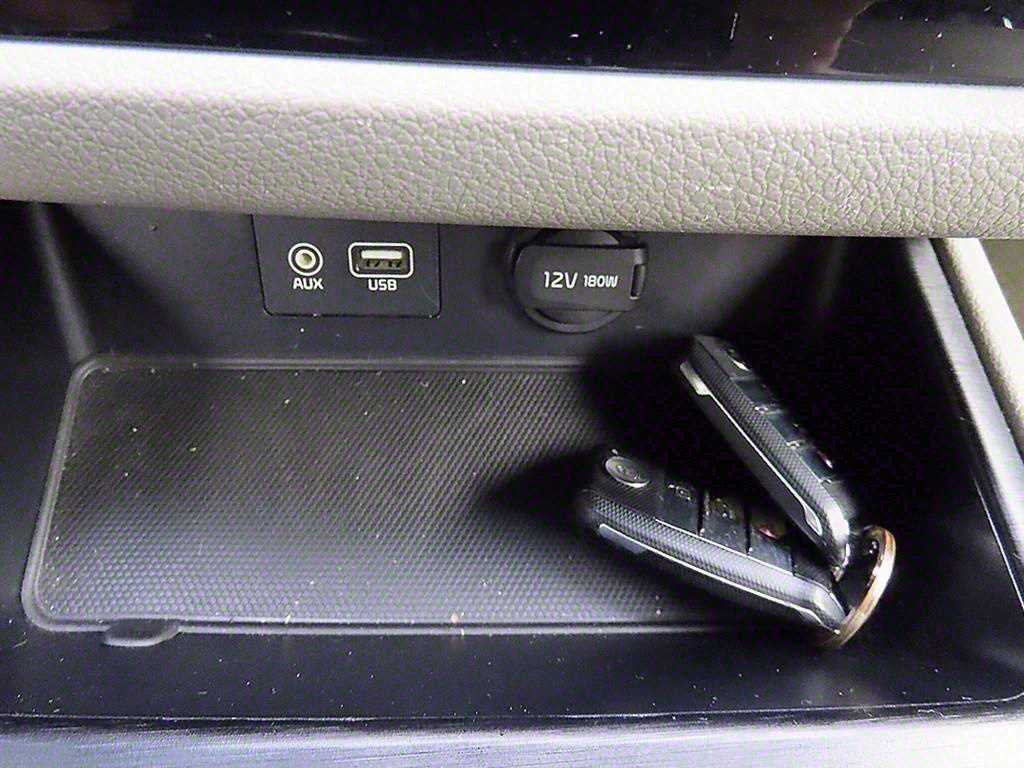 KIA Carnival 2019 - Importación desde Corea - HF Imports Iquique - Foto 13