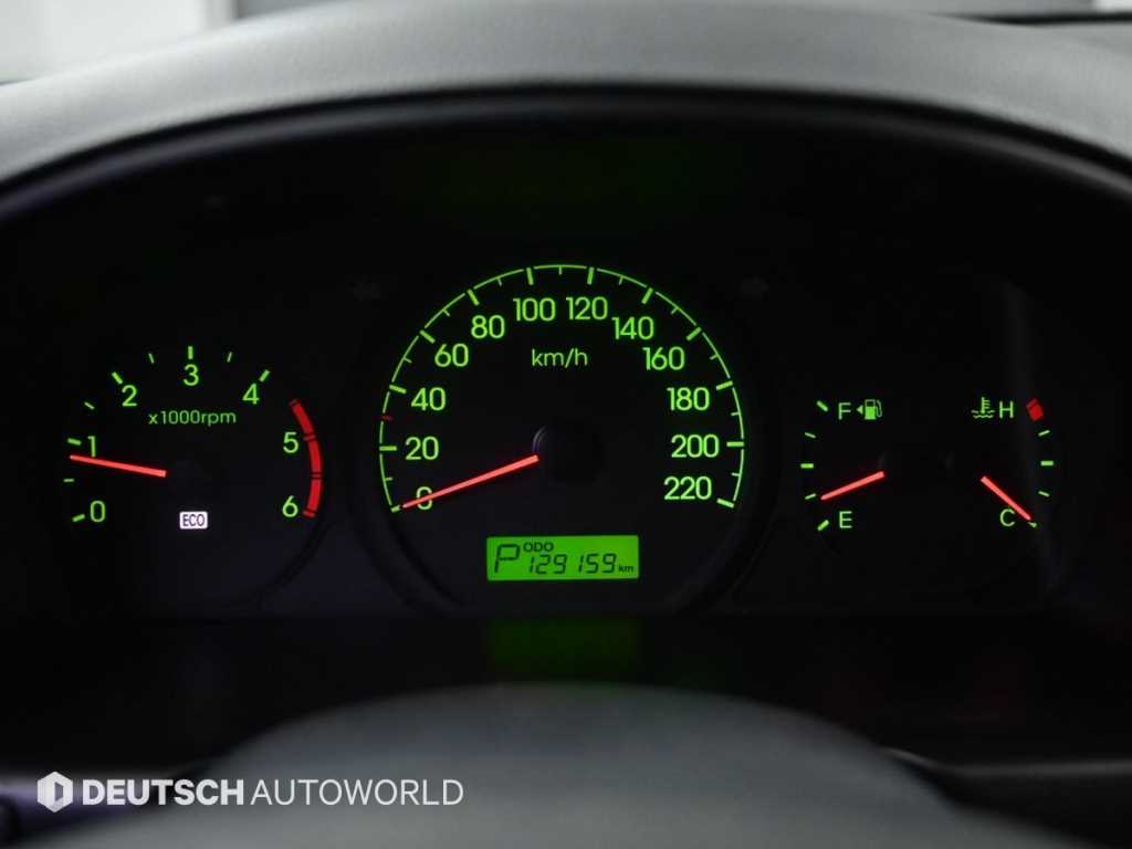 HYUNDAI Starex - Vista 8