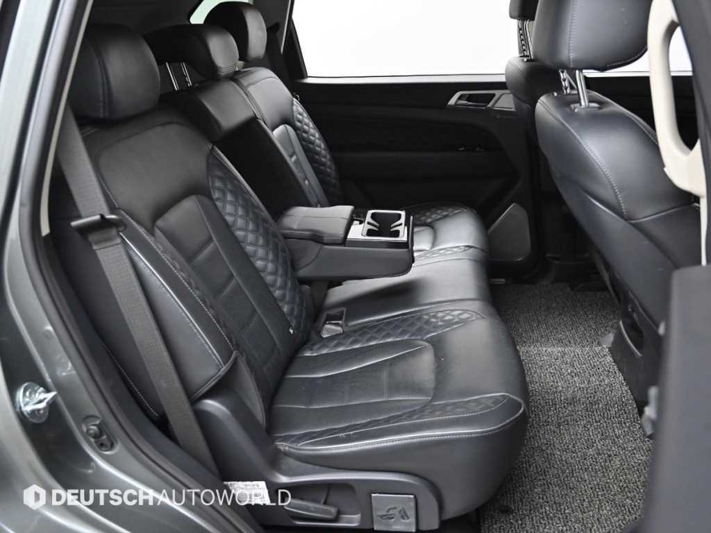 Ssangyong Rexton - Vista 12