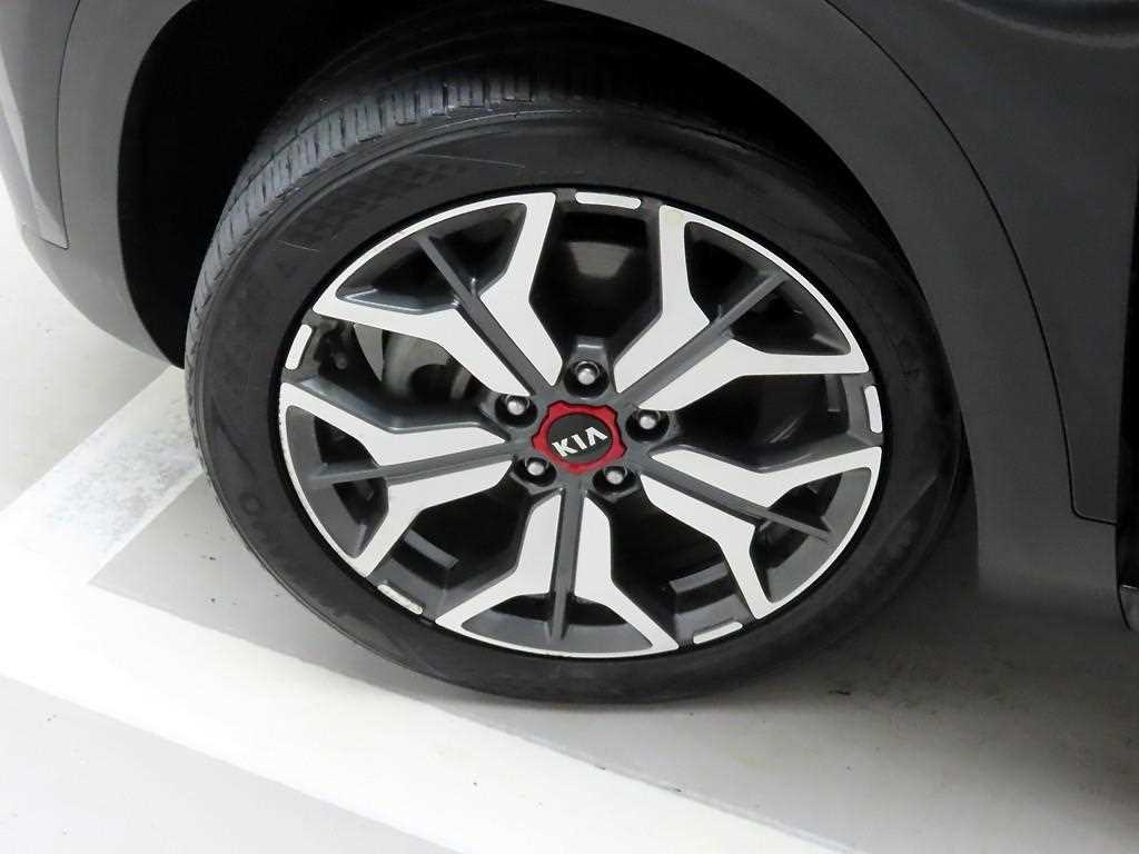 KIA Seltos - Vista 7