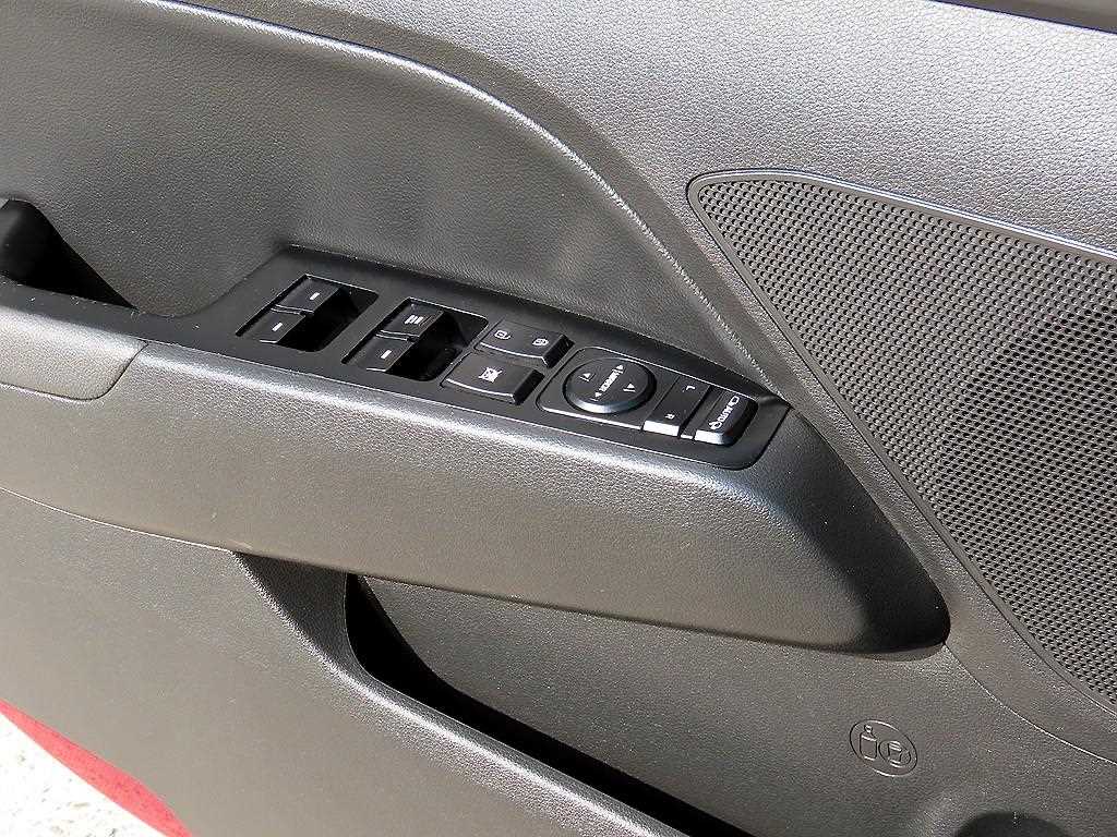 HYUNDAI Avante - Vista 11