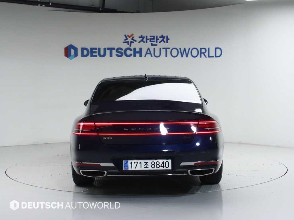 Genesis G90 - Vista 4