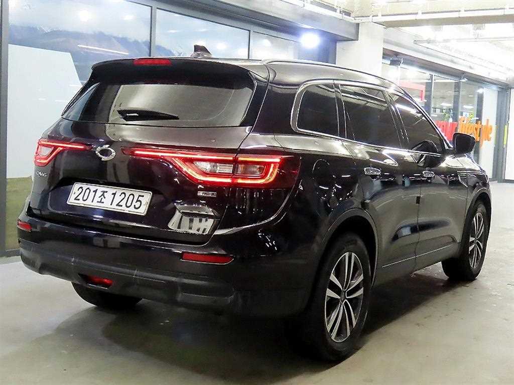 SAMSUNG QM6 - Vista 4