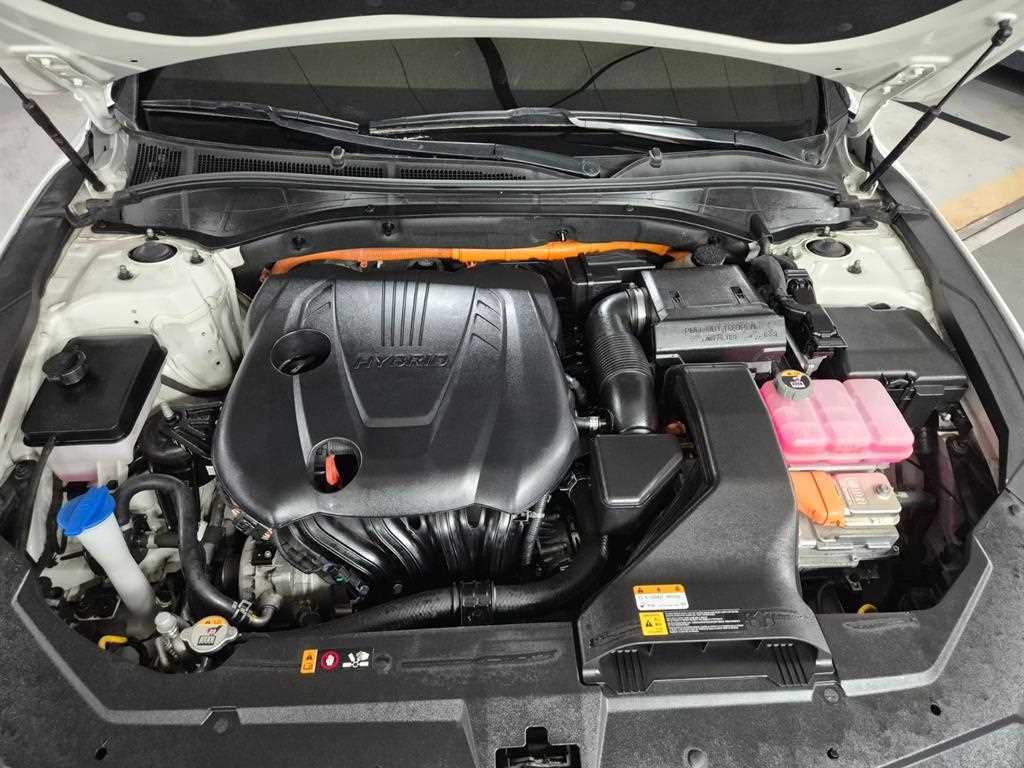 HYUNDAI Grandeur - Vista 7