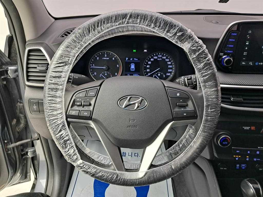 HYUNDAI Tucson - Vista 7