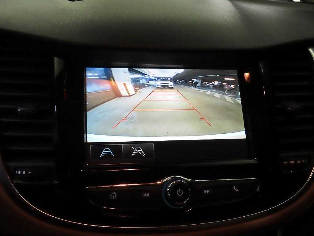 Chevrolet Trax 2017 Blanco - Importación desde Corea - HF Imports Iquique - Foto 13