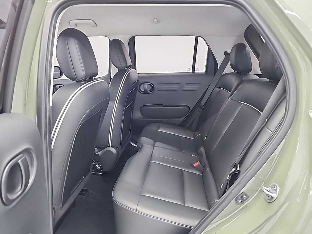 HYUNDAI Casper - Vista 12