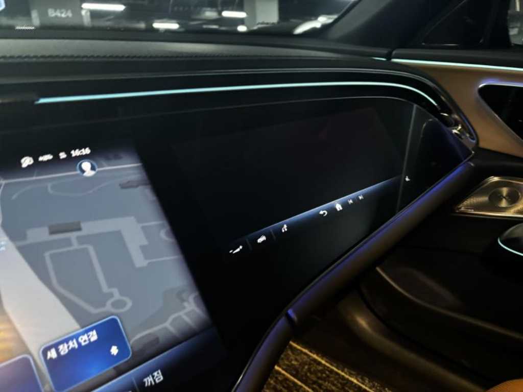 Mercedes Benz E class - Vista 7