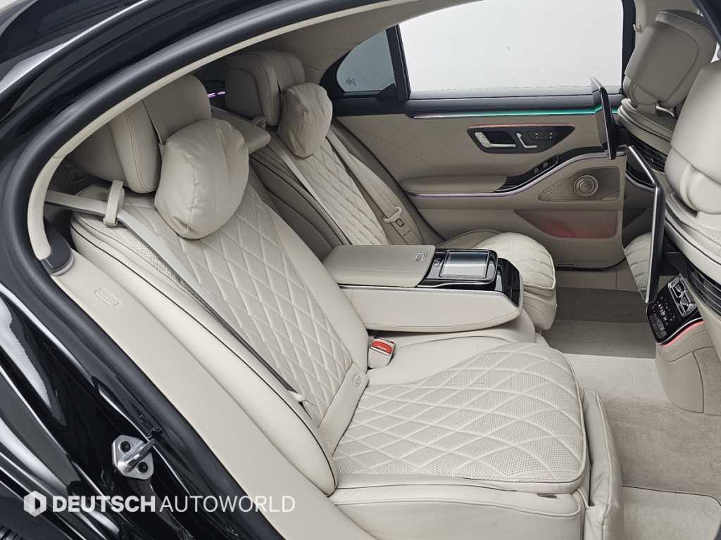 Mercedes Benz S Class - Vista 12