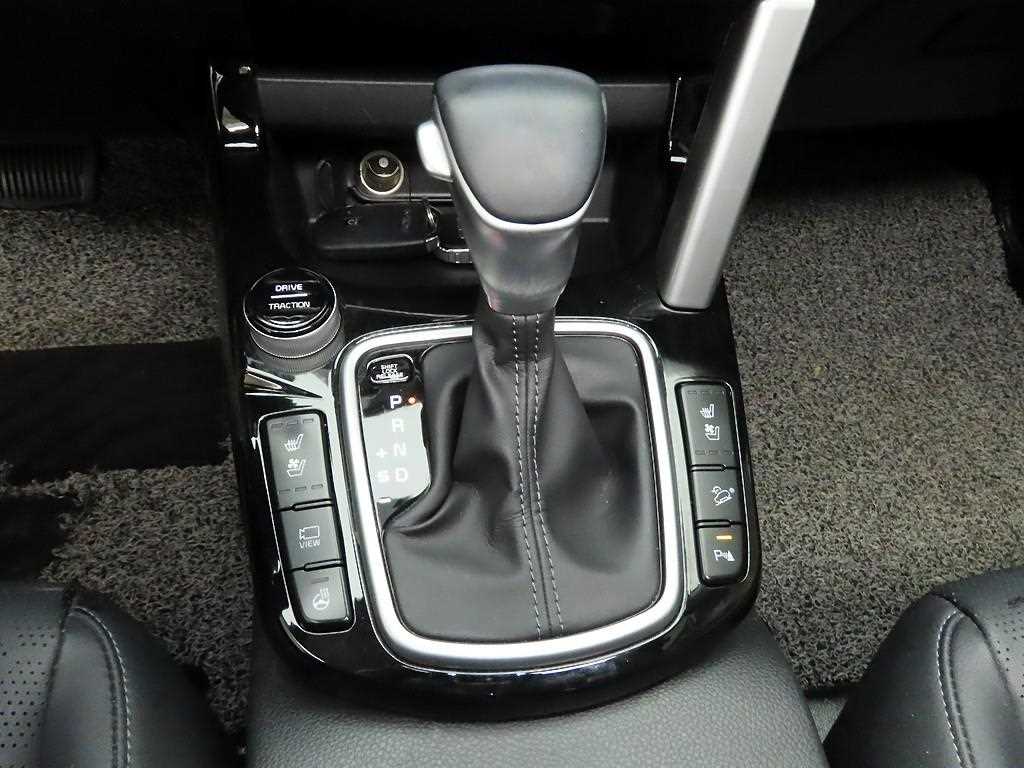 KIA Seltos - Vista 11