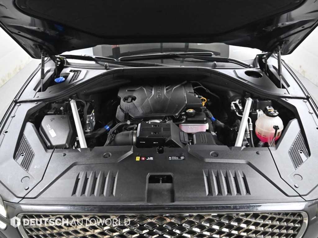 Genesis GV70 - Vista 6