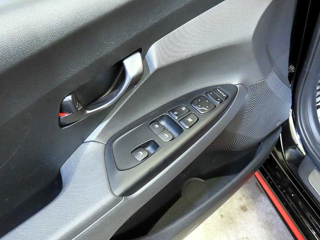 HYUNDAI Veloster 2019 - Importación desde Corea - HF Imports Iquique - Foto 13