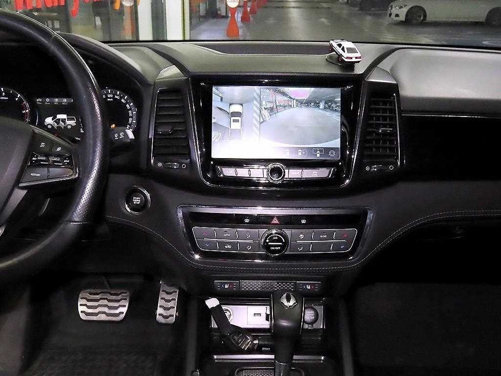 Ssangyong Rexton - Vista 11