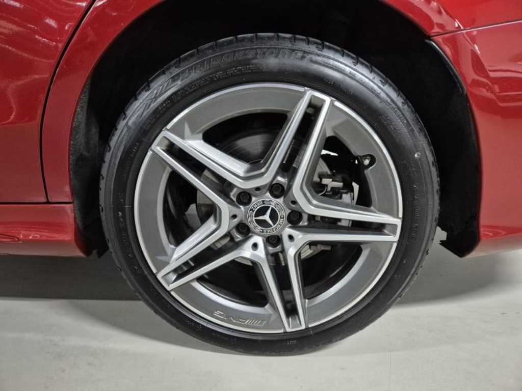 Mercedes Benz C Class - Vista 10