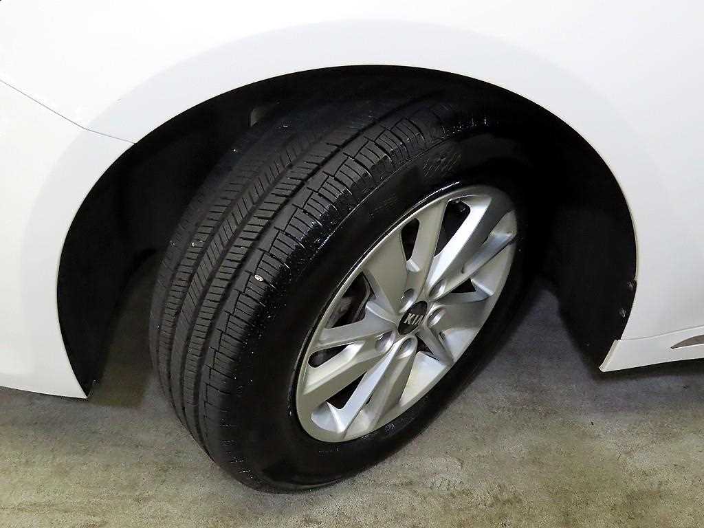 KIA K5 2016 Blanco - Importación desde Corea - HF Imports Iquique - Foto 19