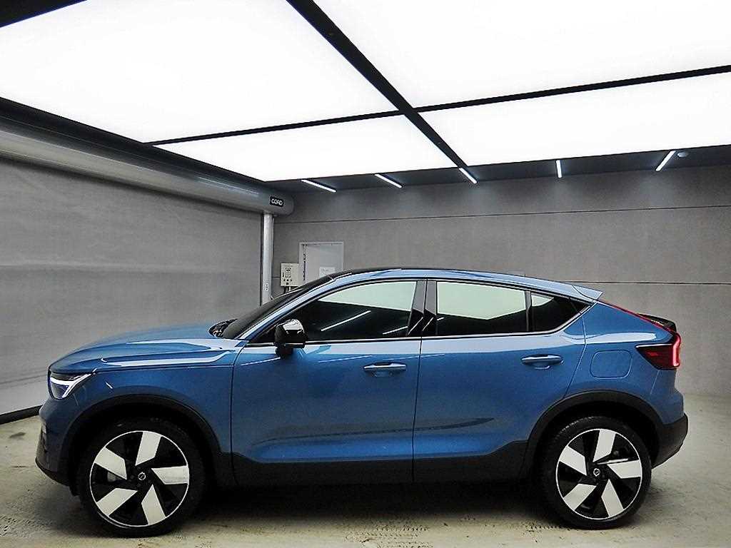 Volvo C40 Recharge - Vista 4