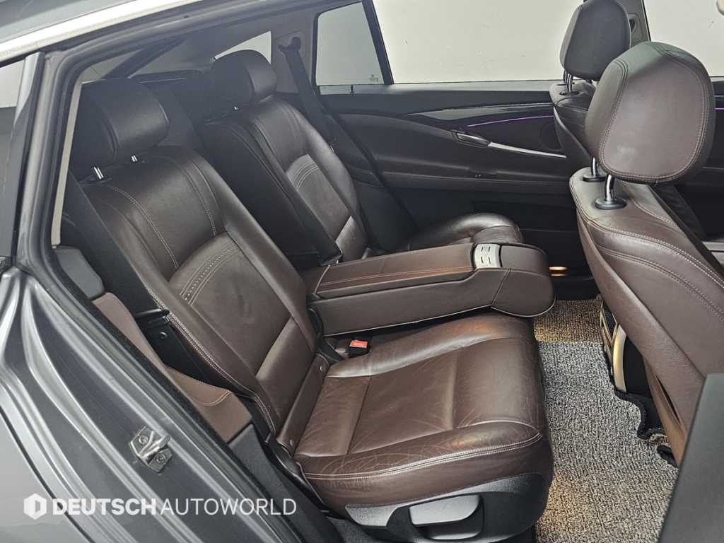 BMW Gran Turismo - Vista 12