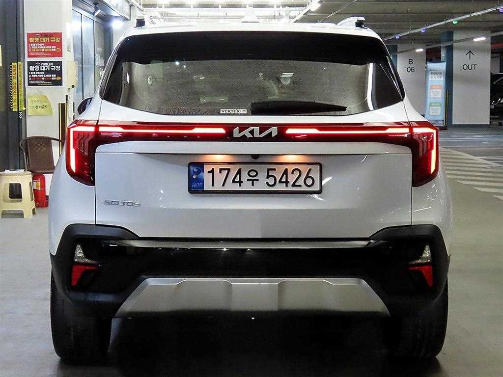 KIA Seltos - Vista 6