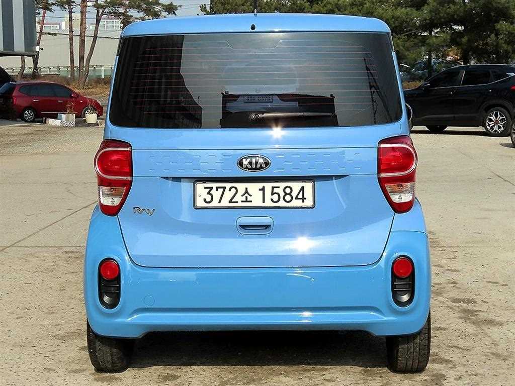 KIA Ray - Vista 4