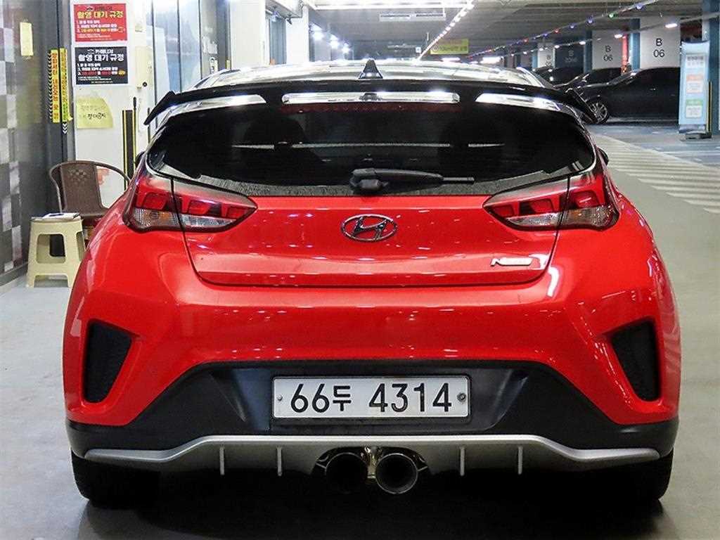 HYUNDAI Veloster - Vista 5