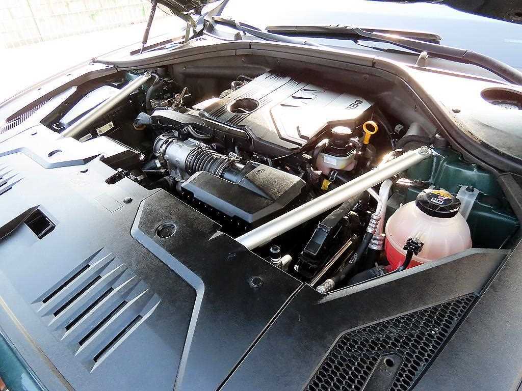 Genesis GV70 2021 Verde - Importación desde Corea - HF Imports Iquique - Foto 19